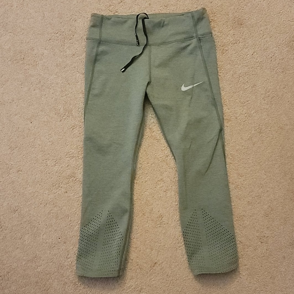 Nike Pro Running Capris